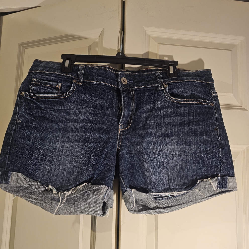 Aeropostale Indigo Rolled Cuff Distressed Denim Shorts